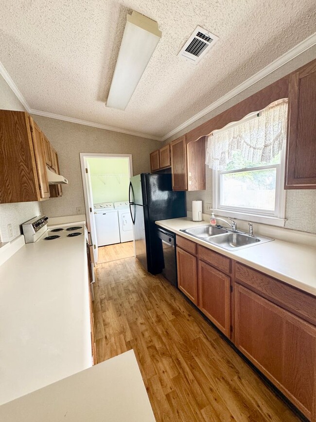 261 Youpon Dr