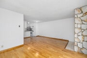 2BR, 2BA - 1,100SF - Living Room