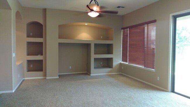 Photo - Beautiful Gilbert Home in Ashland Ranch!