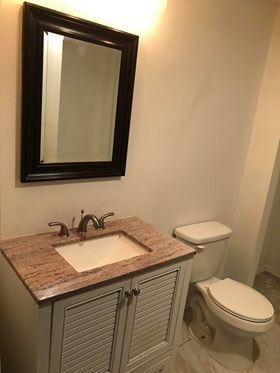 Photo - 123 E Osage St