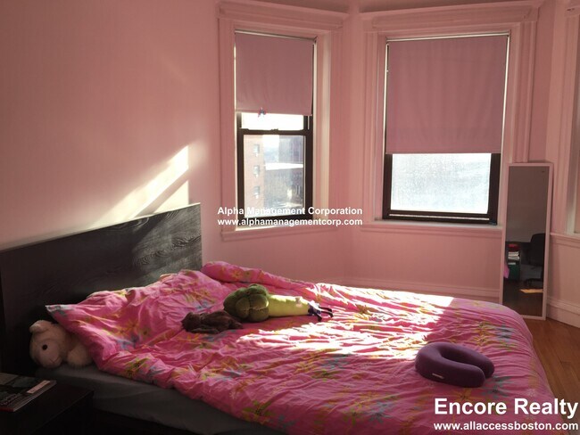 Photo - 17-19 Washington St. Unit 501 Unit 501