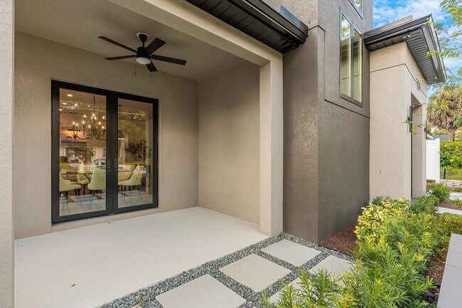 Photo - COLLEGE PARK EXECUTIVE HOME