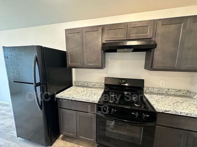 Photo - 11113 NW 100th St