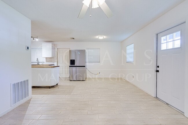 Photo - Say Goodbye to Electric Bills & Hurricane Outages with a Solar-Powered Home