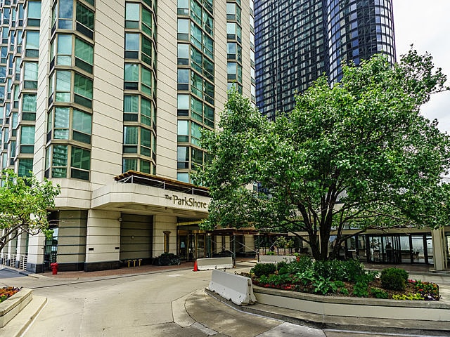 Building Photo - 195 N Harbor Dr Unit 607