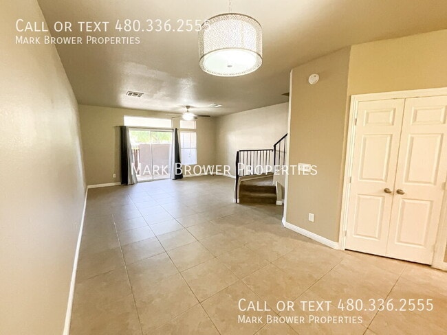 Photo - 500 N Roosevelt Ave