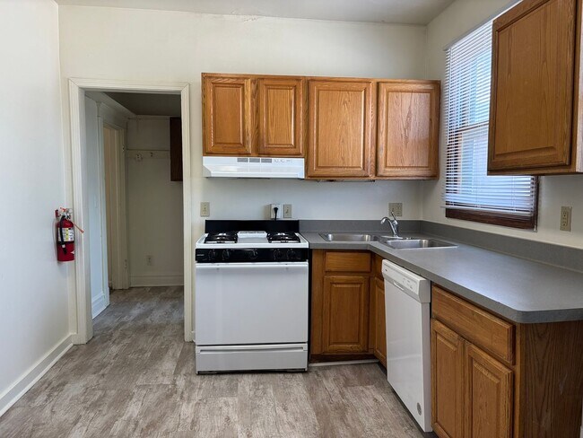 Photo - 524 S Forest Ave Unit 524-A