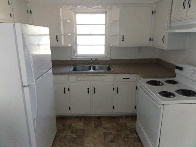 Photo - 3309 10th St