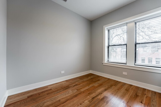 Photo - 2121 N Sedgwick St Unit 3