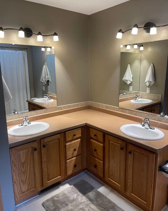 Photo - 5451 North Ave