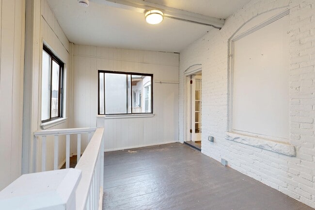 Photo - 145 Cottage St