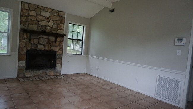Photo - Pebble Creek charmer
