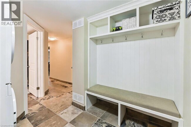 Photo - 2277 Fassel Ave