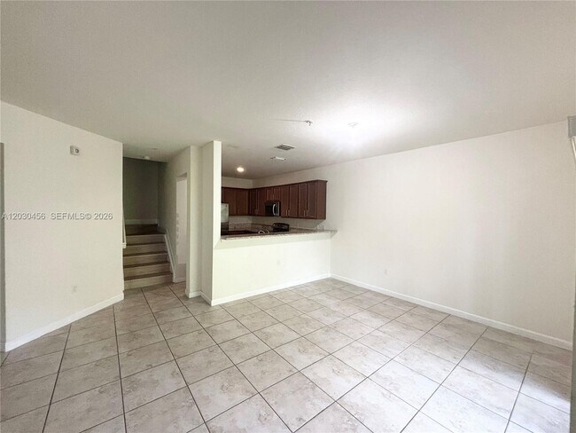 Photo - 10620 NW 88th St Unidad 216