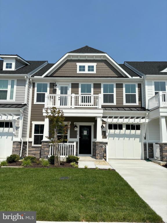 Photo - 215 Red Cedar Dr Townhome