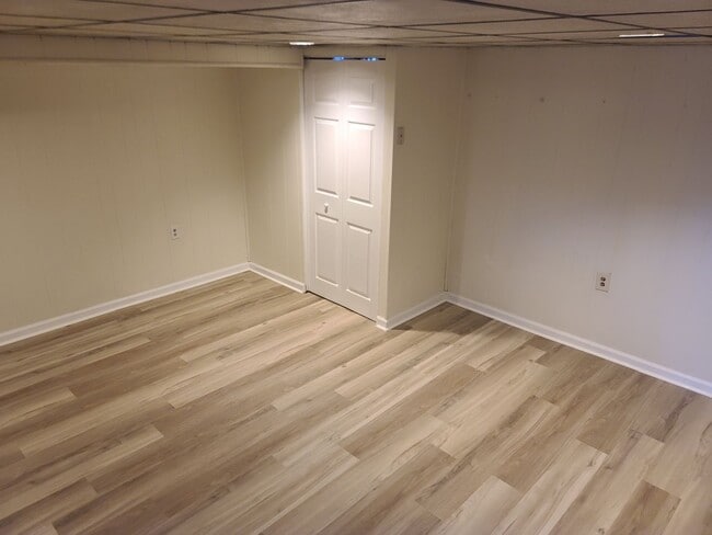 Photo - 4443 Scotia Rd