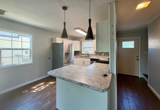 Photo - 2213 Spence Cir Unit 2