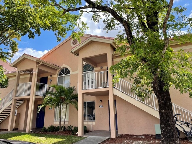 Photo - 10521 SW 158th Ct Unidad 101