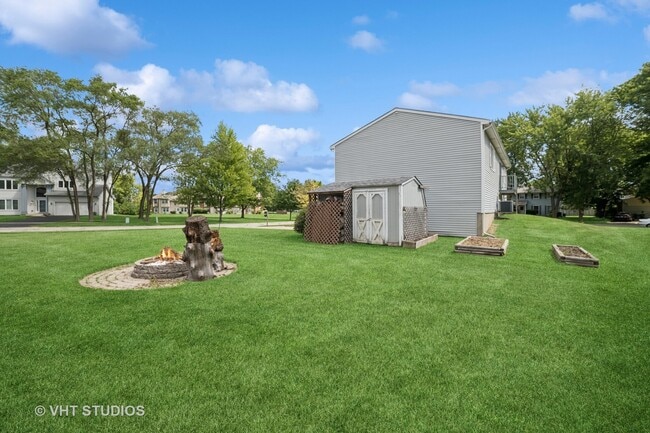 Photo - 30W145 Country Lakes Dr