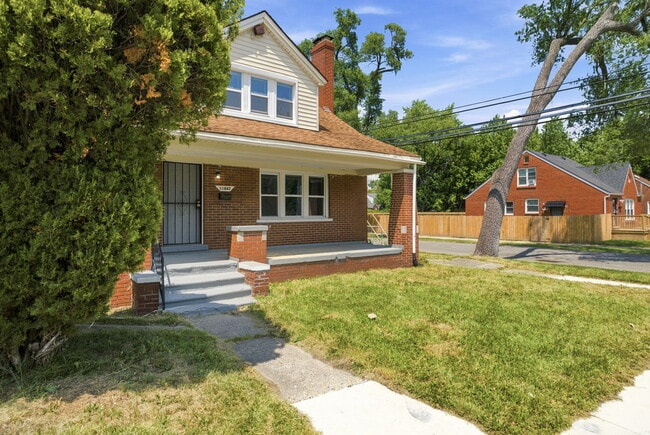 Photo - 11867 Elmdale St