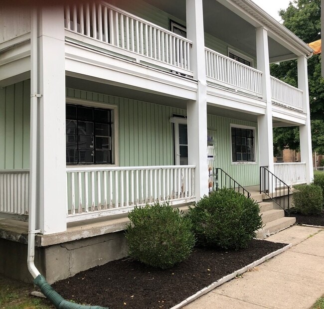 Building Photo - 5 W 73rd St Unit 1