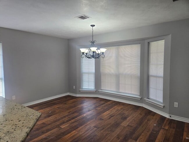 Photo - 3724 Dove Hollow Ln