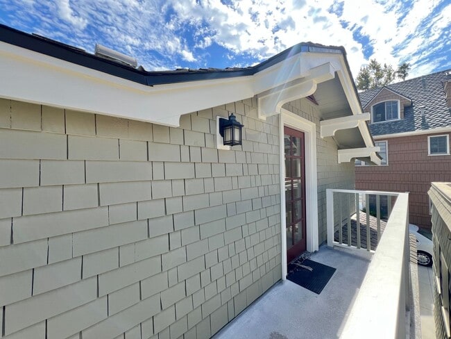 Photo - Charming Bluff Park Studio – Bright, Priva... Apartment Unit 206 Temple Ave