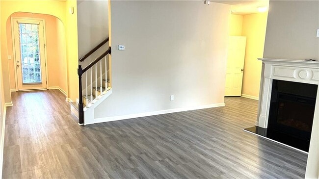 Photo - 3689 Brockenhurst Dr