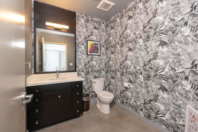 Photo - 527 Molino St Unidad 527 Molino 107