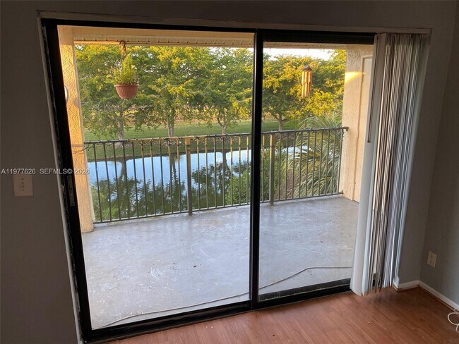 Photo - 9999 Summerbreeze Dr Unit 618