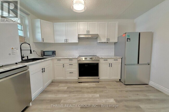 Photo - 1919 Trafalgar St