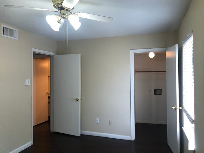 Photo - Southmore Park Apartments