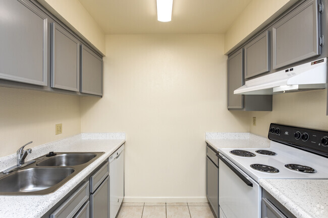 Interior Photo - Minnewawa Apartments