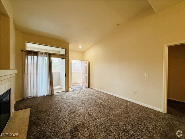 Building Photo - 2305 W Horizon Ridge Pkwy Unit 2221 Rental