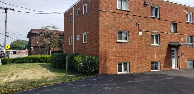 Photo - 6723 Buffalo Ave Apartments Unit 4