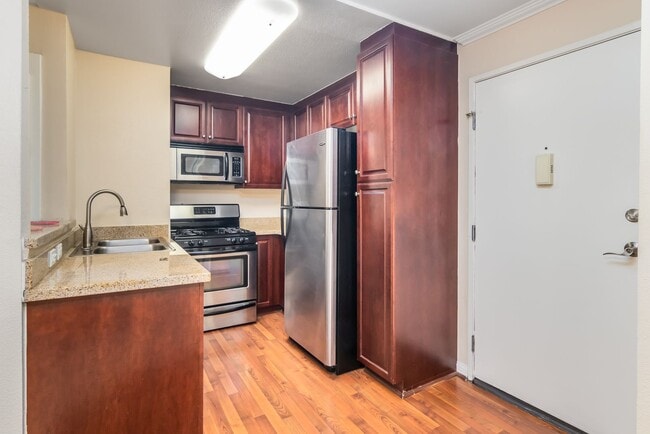 Photo - 5500 Owensmouth Ave Unit 5500 Owensmouth Ave #216