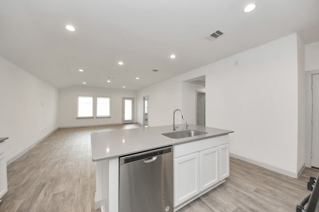 Photo - 7806 Cattleman Vly Dr