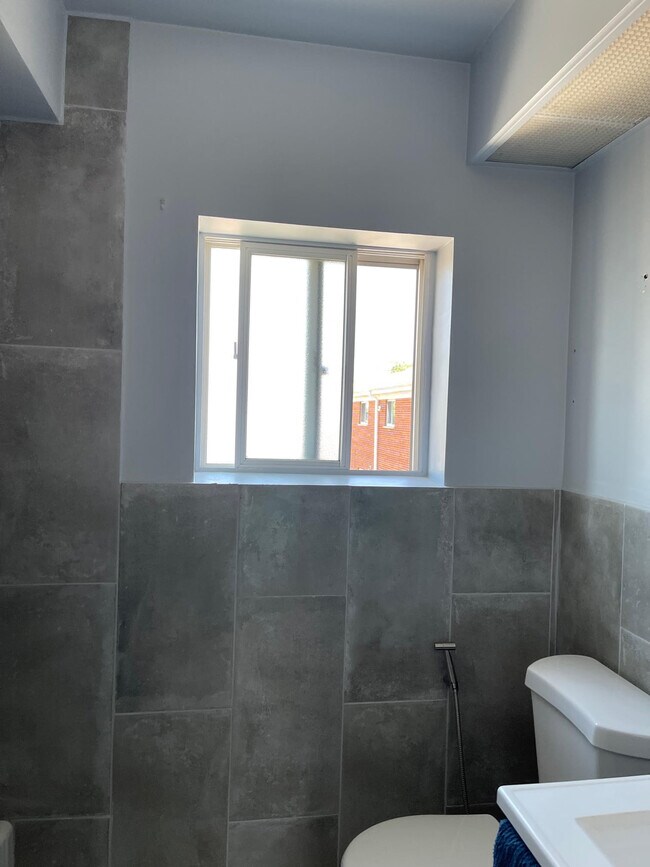 Photo - 1414 Carol St Unidad C