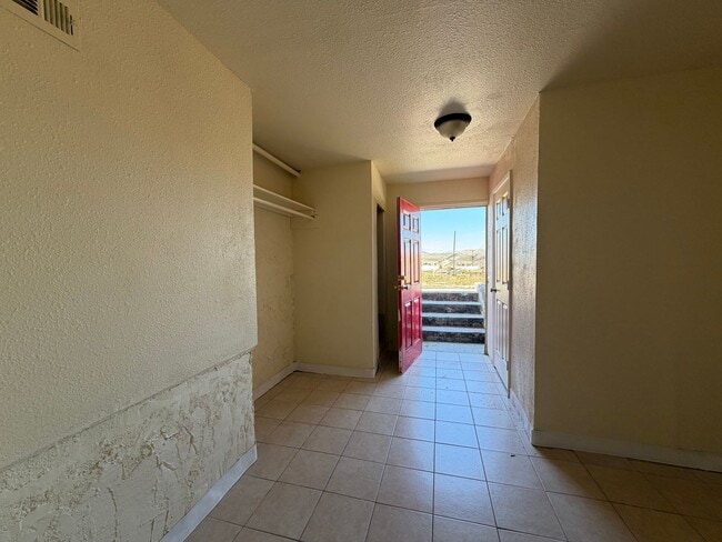 504 E Williams St Unit B