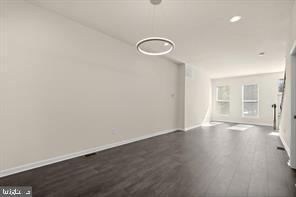 Photo - 418 E 21st St