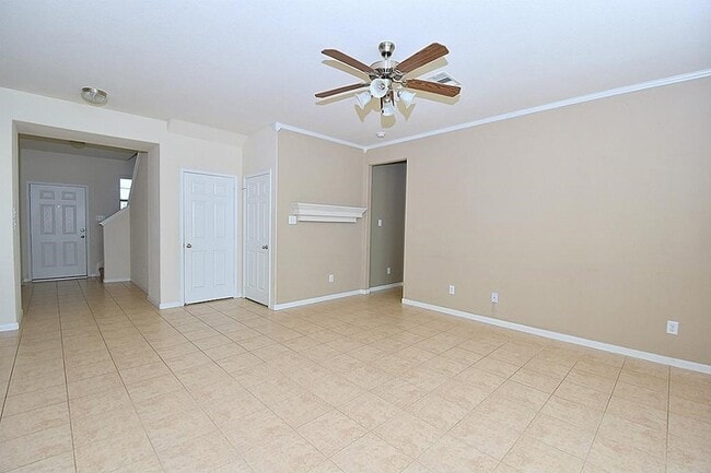 Photo - 1122 Larkfield Dr