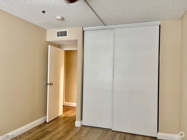 Building Photo - 750 S Royal Crest Cir Unit 325 Rental