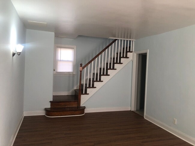 Photo - 3 bedroom 1.5 bathroom in Baltimore