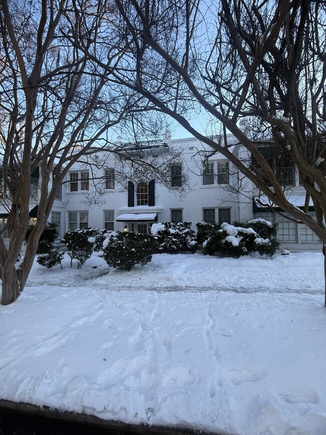 Building Photo - 118 Altondale Ave Unit 2