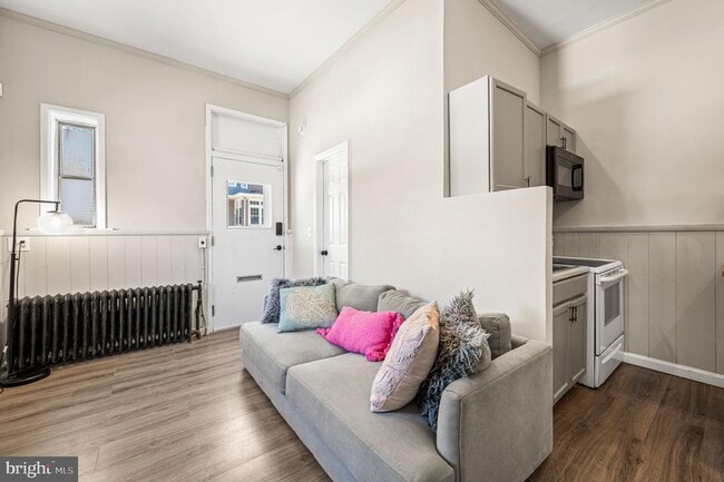 Photo - 815 N Lincoln St