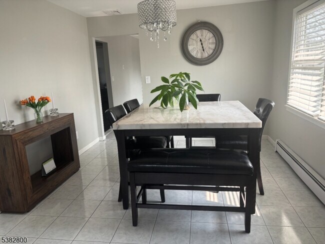 Photo - 135 Sanford Ave Casa