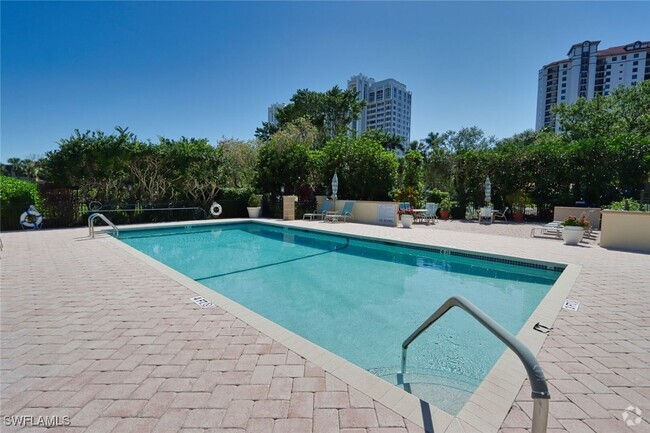 Building Photo - 7040 Pelican Bay Blvd Unit D401 Rental