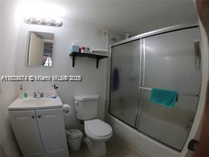 Photo - 2025 NE 164th St Unit 405