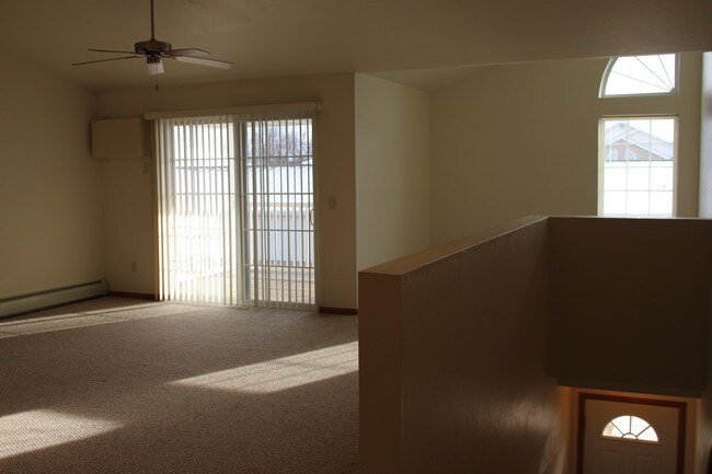 Phase 1 - 1 Bed - Upper - Living Area