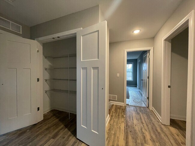 Photo - 113/115 Tucker Lane Unit 115 Tucker Lane